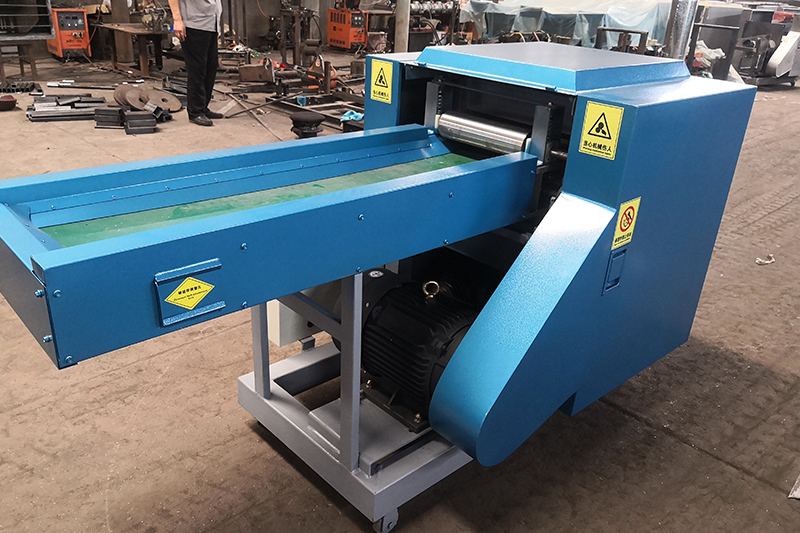 CZ-950 Multifunctional clothes cutting machine non-woven fabric shredder with CE